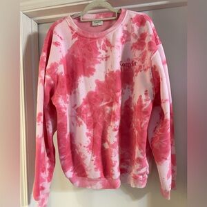 Comfrt Strawberry Swirl Minimalist Crew